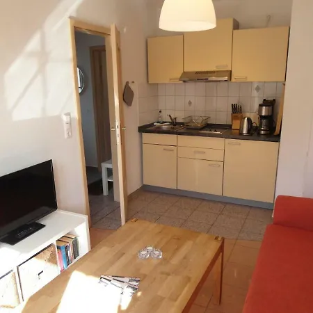 Ferienhaus Rotkehlchen - Karl